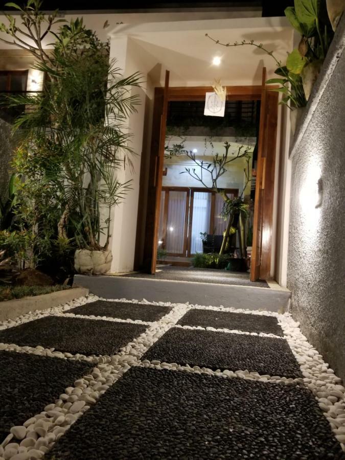 Yuan Room Canggu Exteriör bild